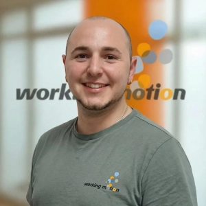 <span style="color: #f7a705;">Michel</span> <strong>Graße</strong>